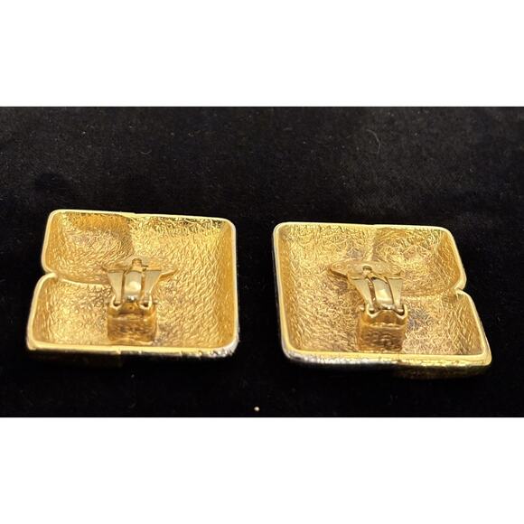 Vintage Gossens Paris Hammered Gold/Textured Silver Tone Clipon EARRINGS - Picture 6 of 6